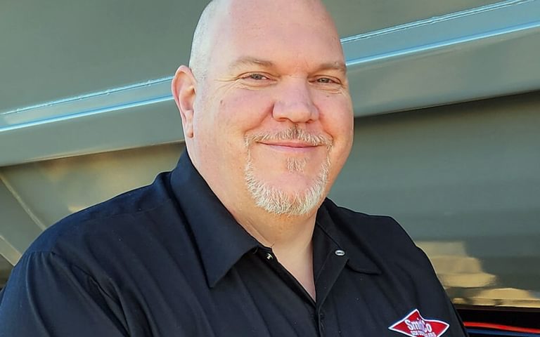 Chad Oldenkamp headshot